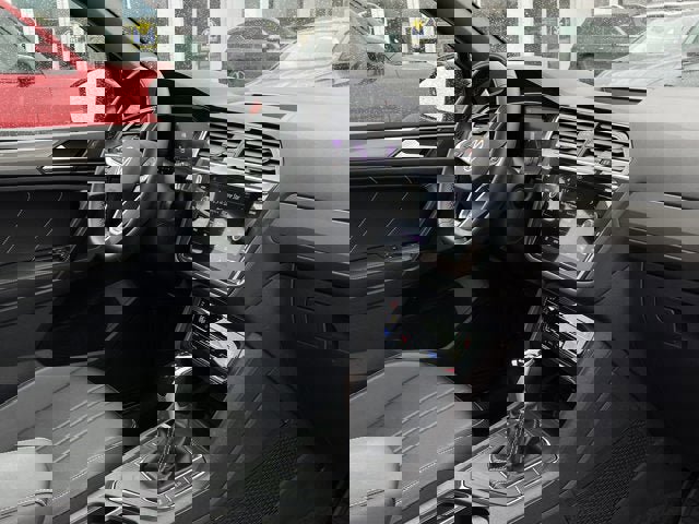 Used 2023 Volkswagen Tiguan SE R-Line image 19