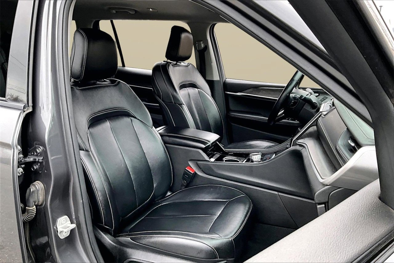 Certified 2021 Jeep Grand Cherokee L Limited w/ Trailer Tow Group (B) image 22