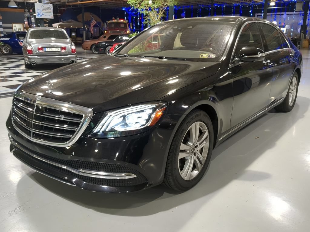 Used 2019 Mercedes-Benz S 560 4MATIC Sedan image 1