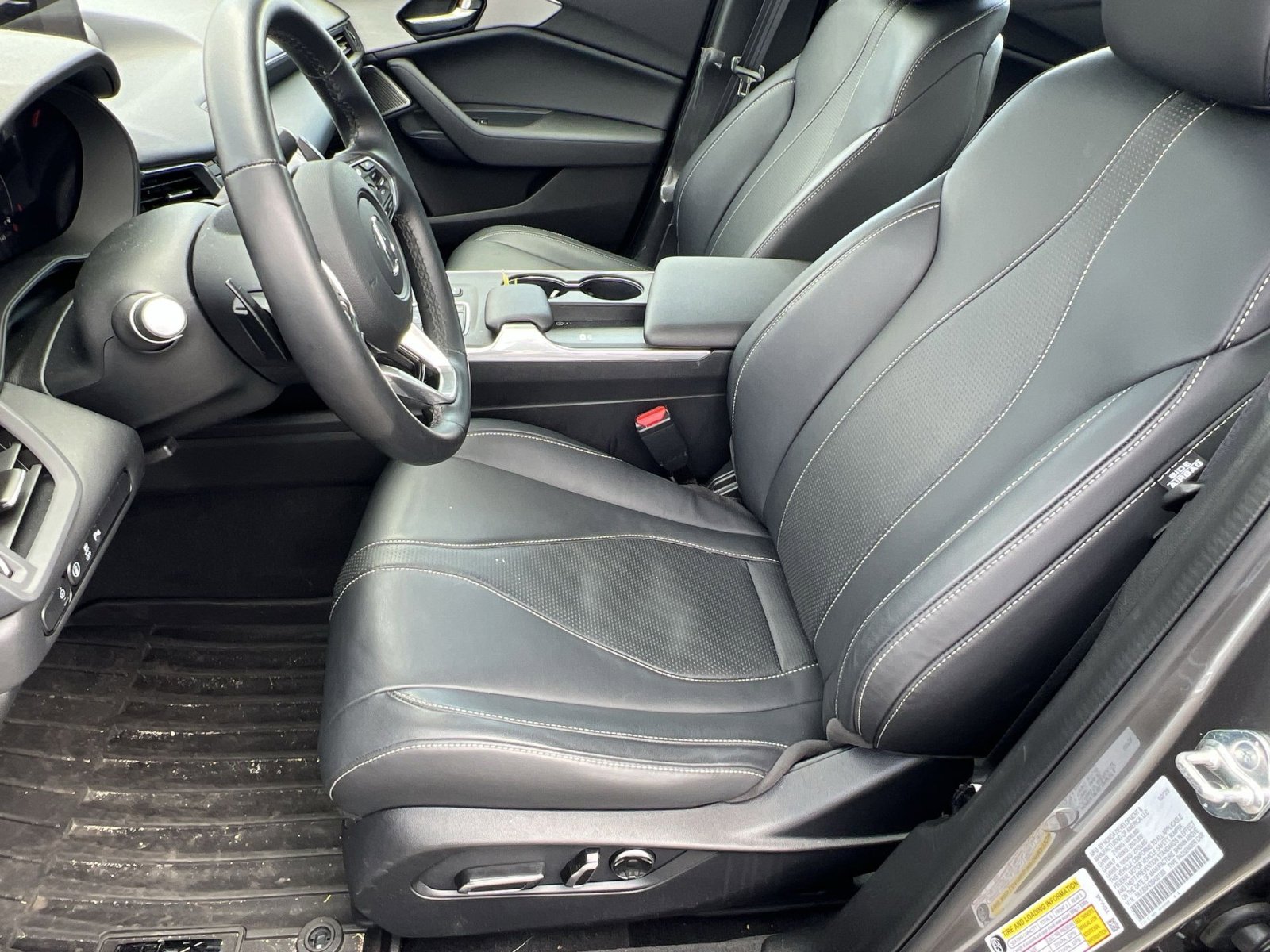 Certified 2025 Acura TLX w/ Technology Package image 10