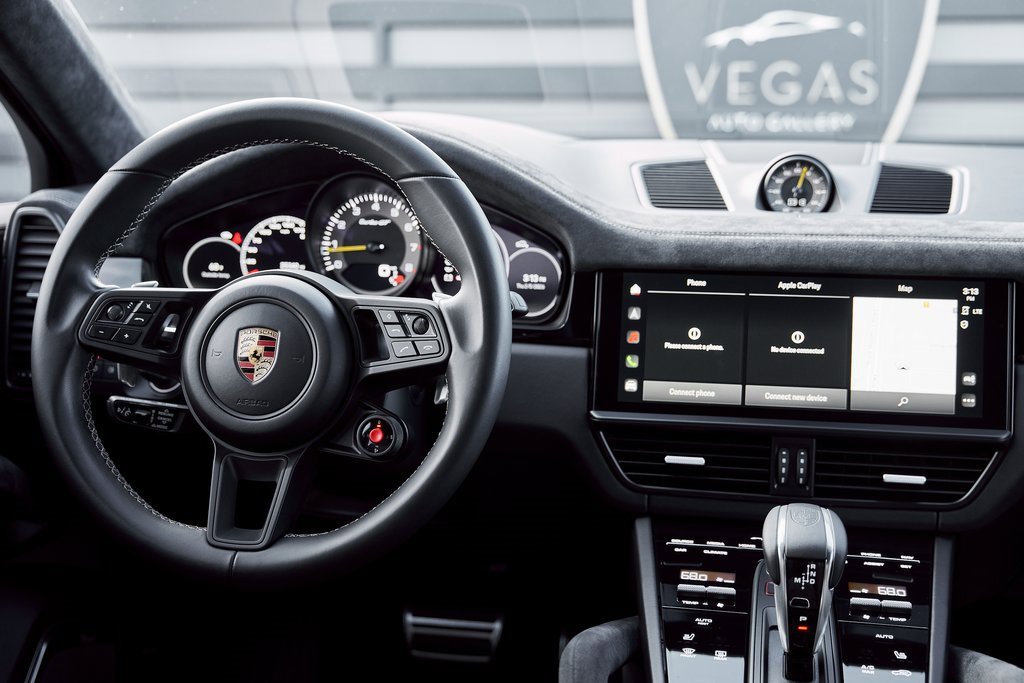 Used 2023 Porsche Cayenne Turbo GT image 56