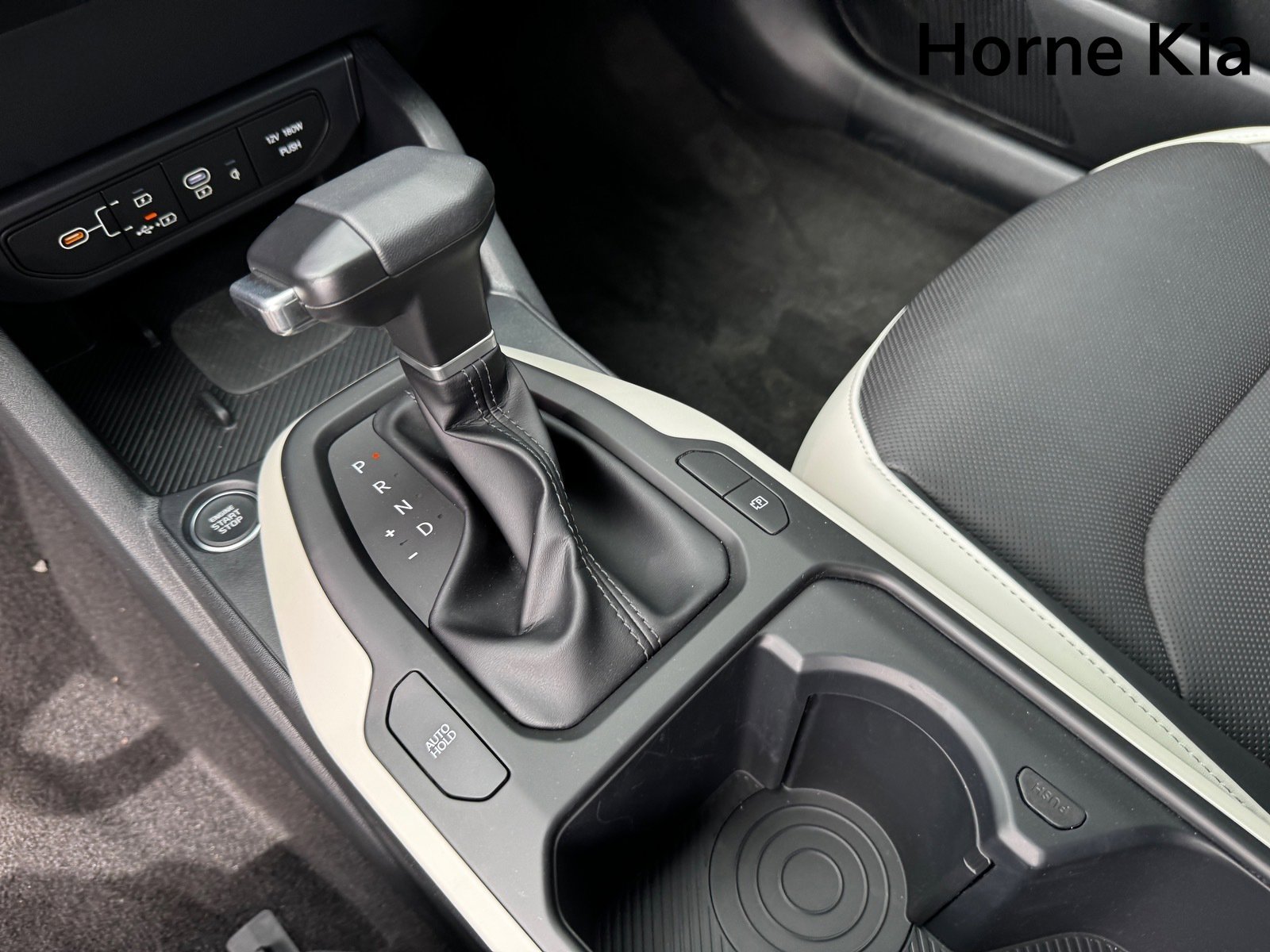 New 2025 Kia K4 GT-Line Turbo image 17