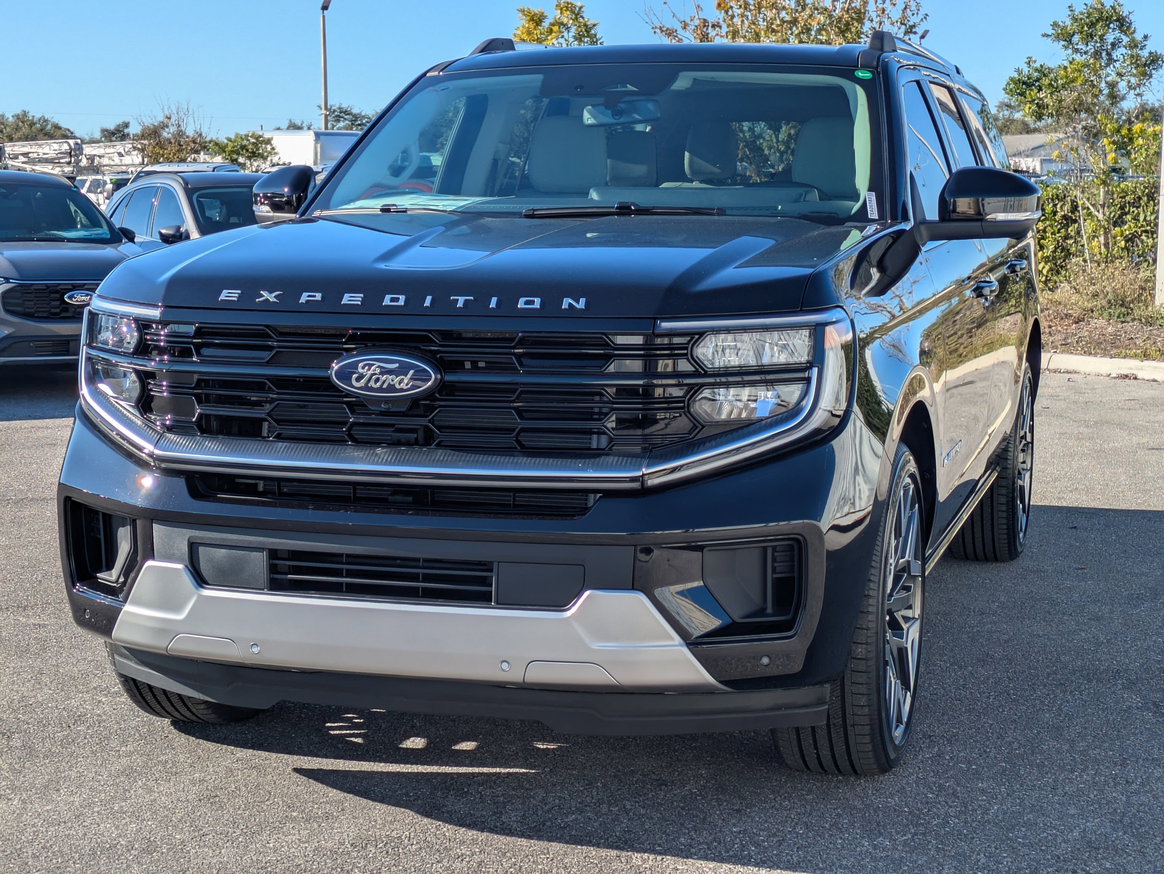 New 2026 Ford Expedition Max Platinum w/ Platinum Ultimate Package image 8