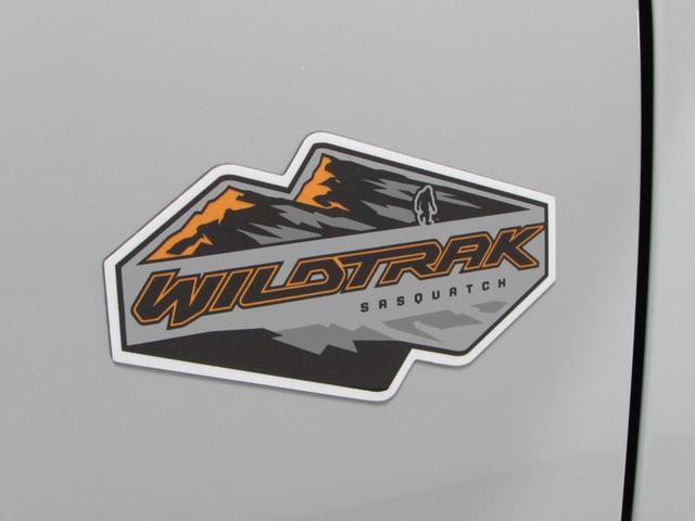 Used 2023 Ford Bronco Wildtrak AWD/4WD image 38