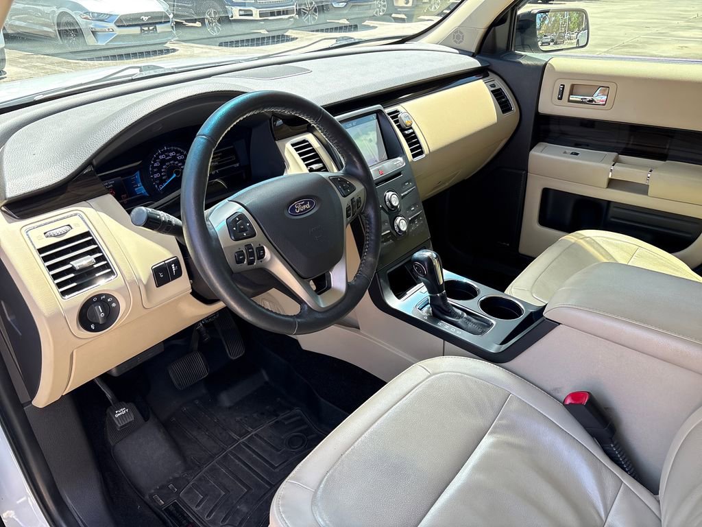 Used 2019 Ford Flex SEL w/ Equipment Group 202A image 6
