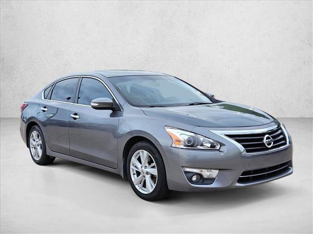 Used 2015 Nissan Altima 2.5 SL w/ Moonroof Package image 3