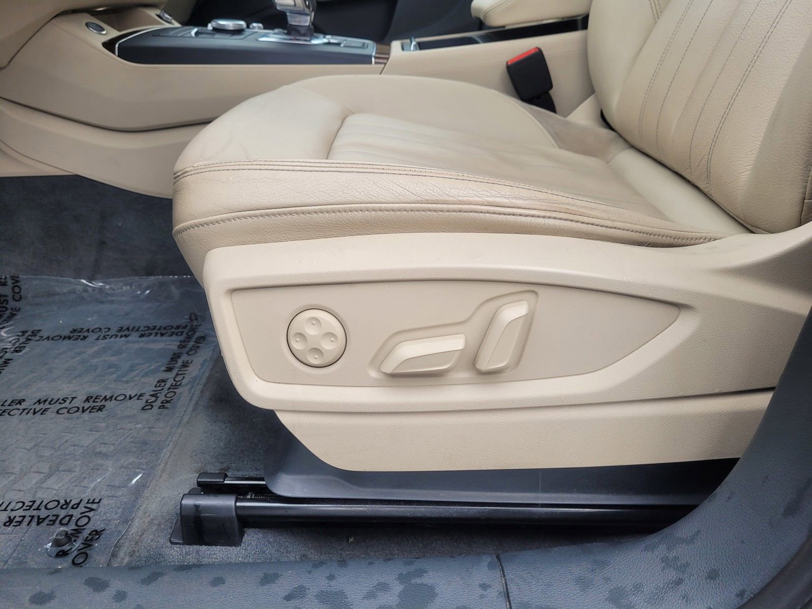 Used 2018 Audi Q5 2.0T Premium w/ Convenience Package image 11