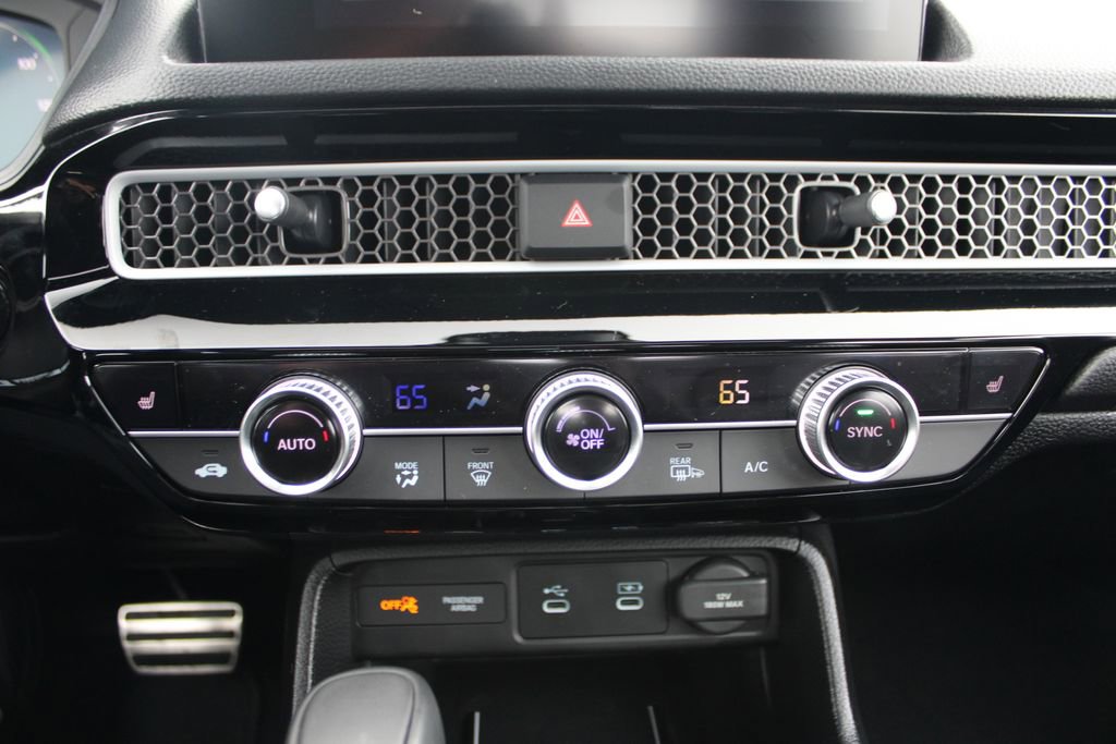 Certified 2025 Honda Civic Sport Touring image 23