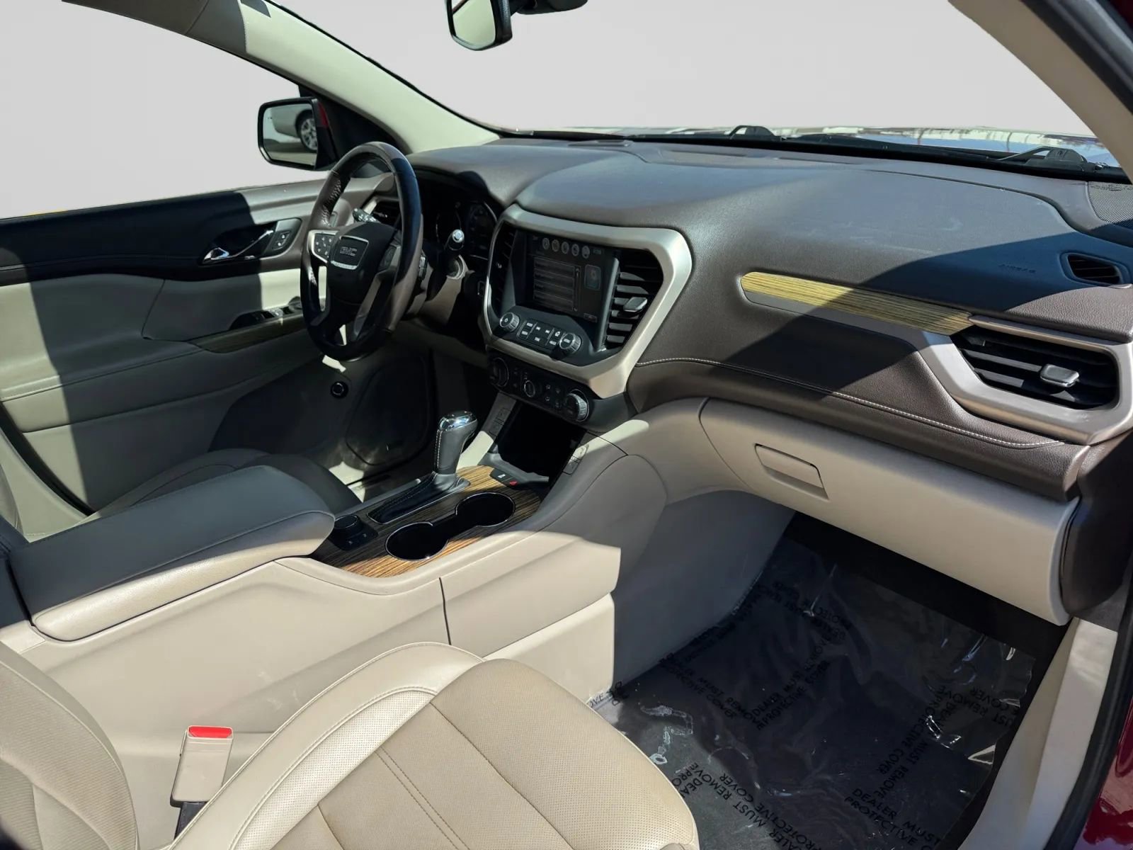 Used 2019 GMC Acadia Denali image 35