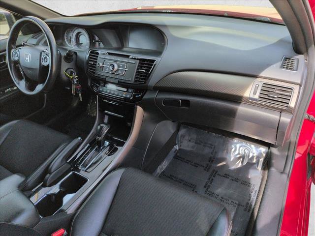 Used 2017 Honda Accord Sport image 20