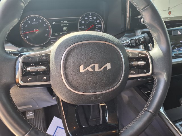 Used 2022 Kia Sorento S FWD image 23