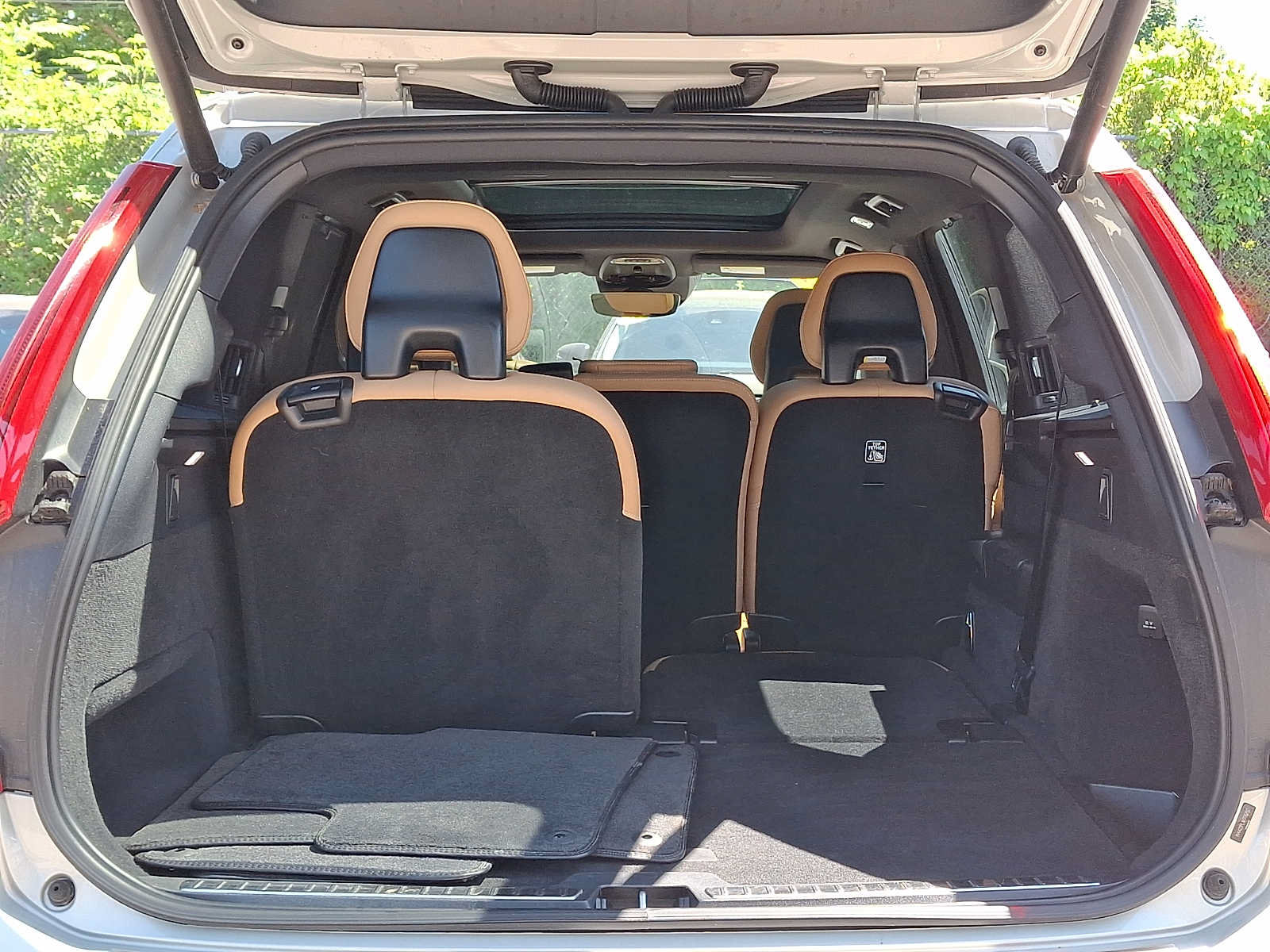 Used 2022 Volvo XC90 T6 Inscription AWD/4WD image 28