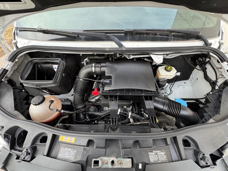 Used 2022 Mercedes-Benz Sprinter 1500 image 13
