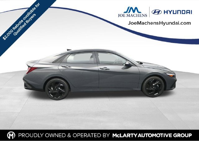 New 2026 Hyundai Elantra SEL Sport FWD image 9