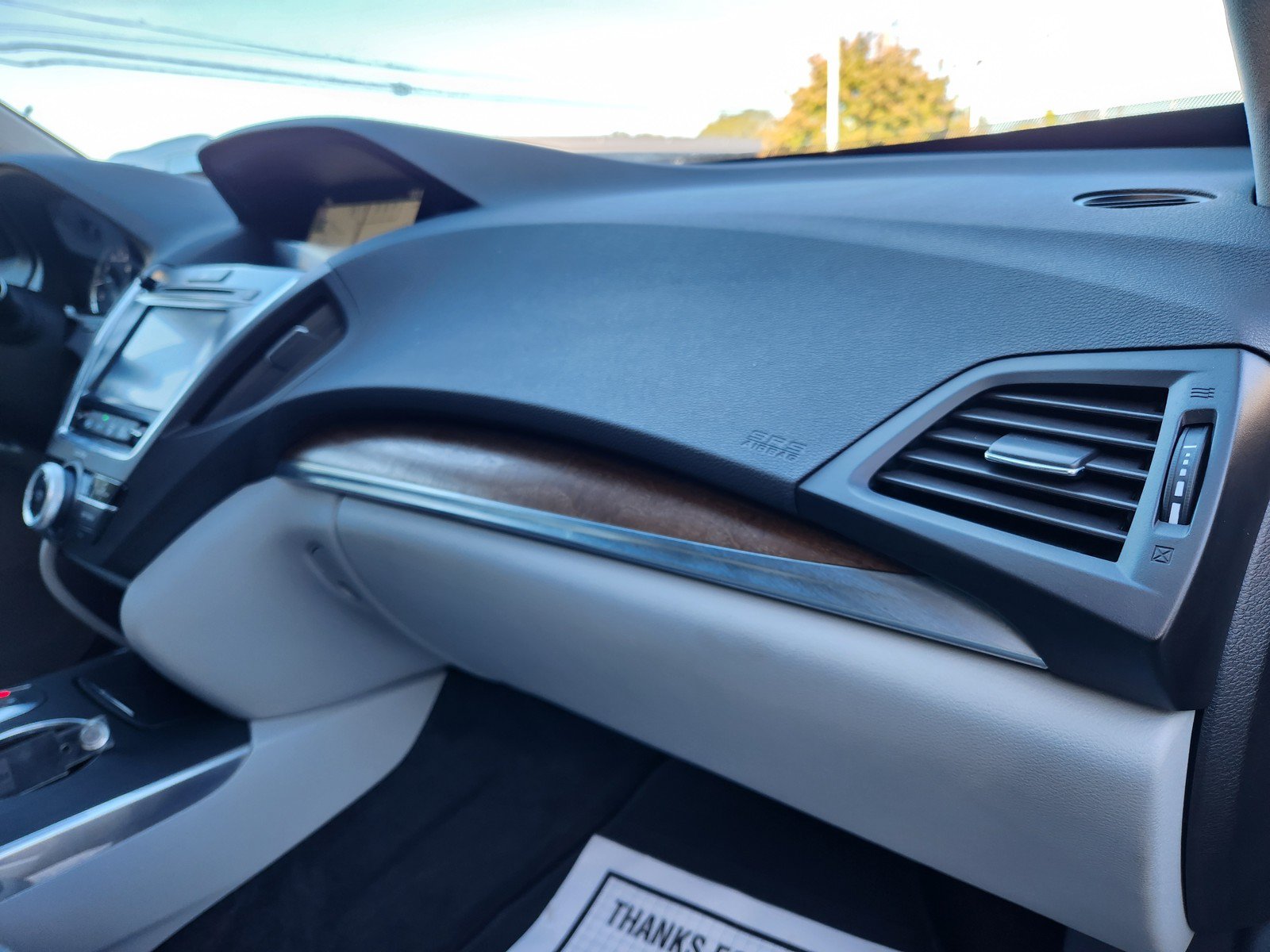 Used 2020 Acura MDX w/ Technology Package AWD/4WD image 17