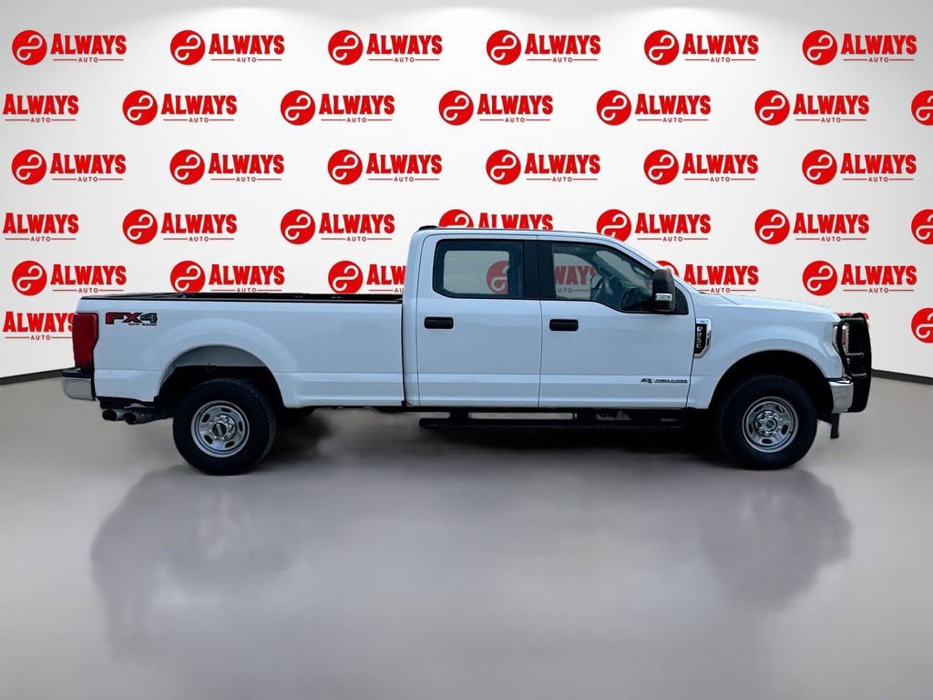 Used 2022 Ford F250 XL w/ Power Equipment Group AWD/4WD image 4