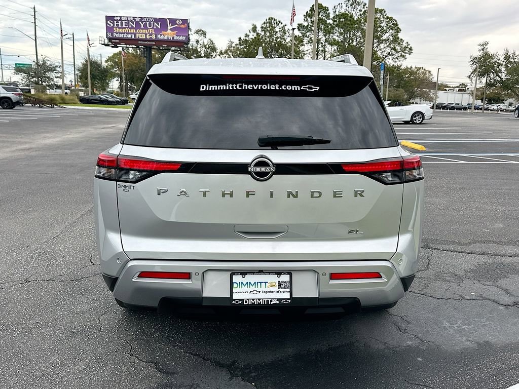 Used 2023 Nissan Pathfinder SL image 7