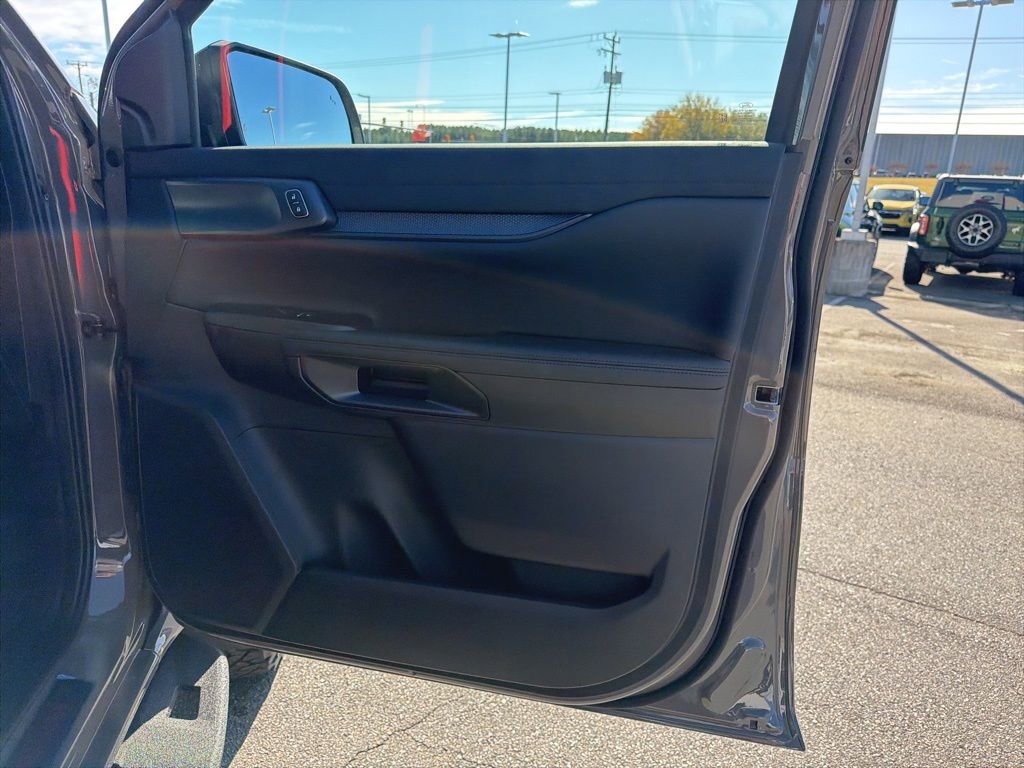 New 2025 Ford Ranger Raptor image 23