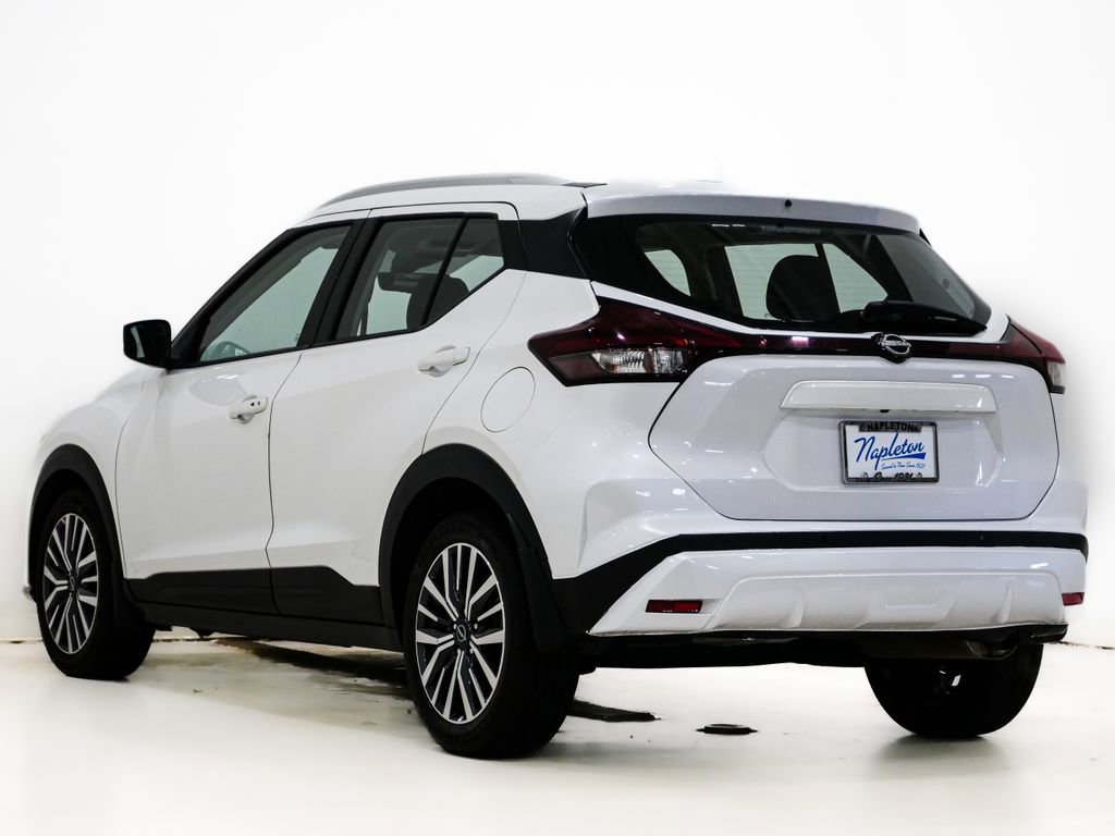 Used 2023 Nissan Kicks SV w/ Interior Electronics Package image 8
