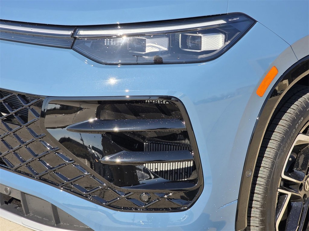 New 2026 Volkswagen Tiguan SEL R-Line image 6