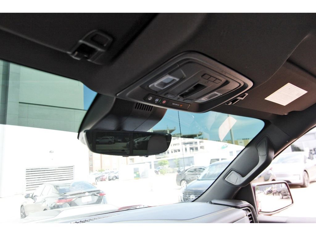 Used 2024 Chevrolet Silverado 1500 ZR2 w/ Technology Package image 20