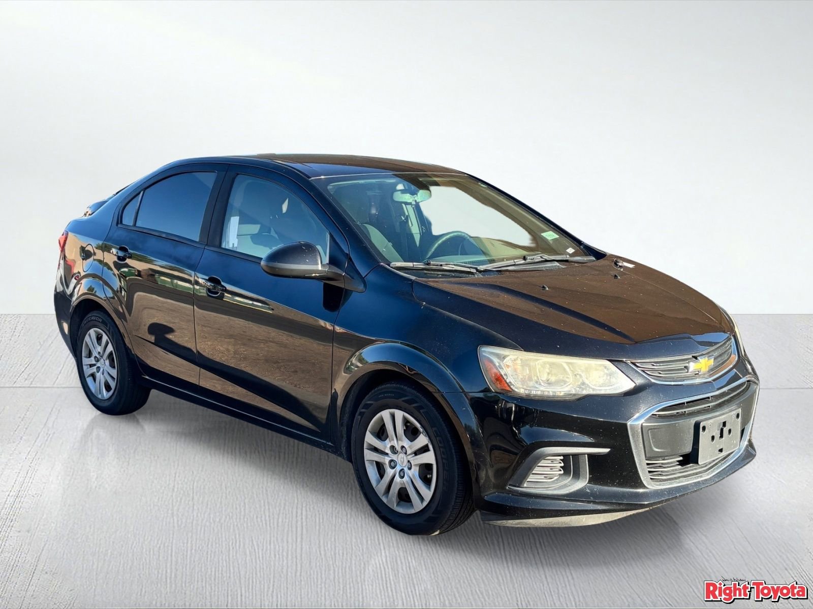 Used 2017 Chevrolet Sonic LS FWD image 5