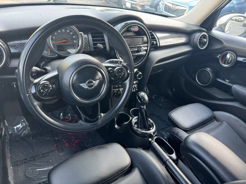 Used 2015 MINI Cooper S FWD image 10