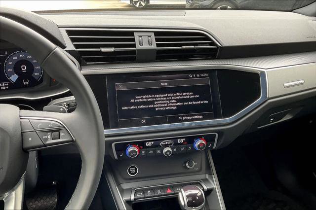 Certified 2025 Audi Q3 2.0T Premium w/ Convenience Package AWD/4WD image 7