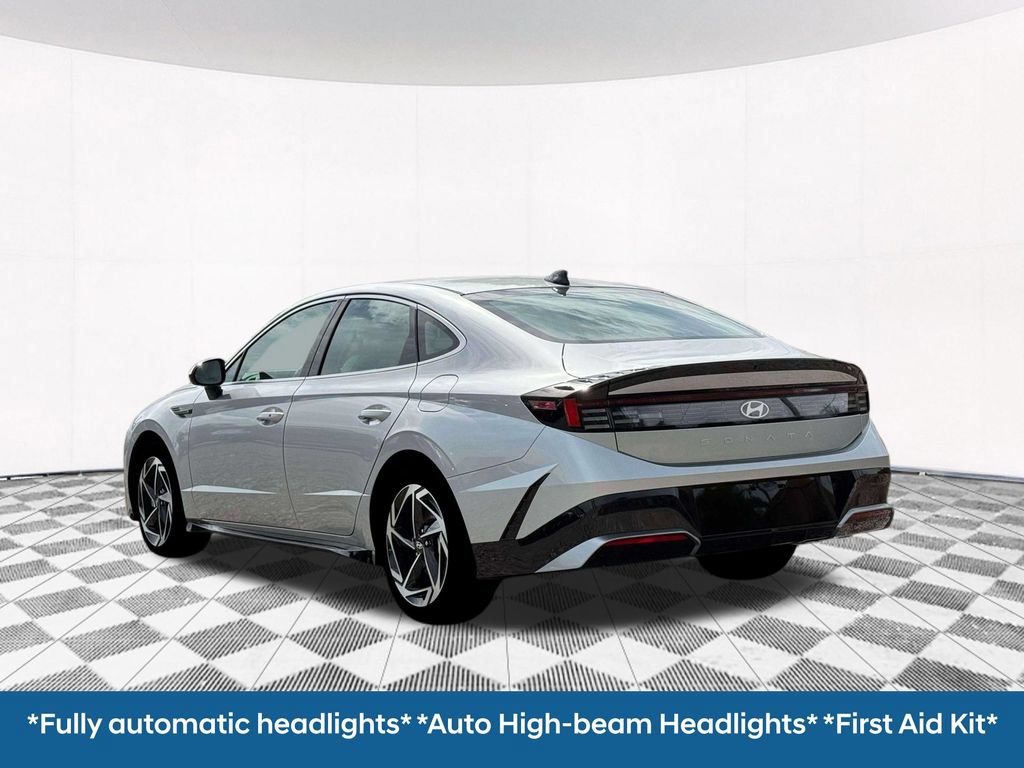 New 2026 Hyundai Sonata SEL FWD image 8