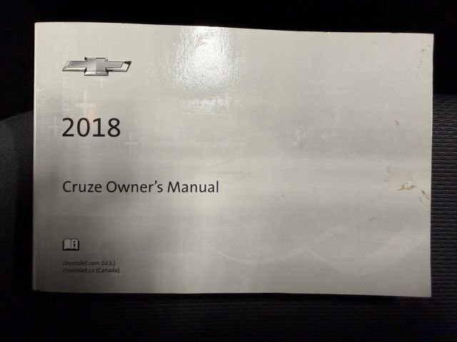 Used 2018 Chevrolet Cruze LT image 38