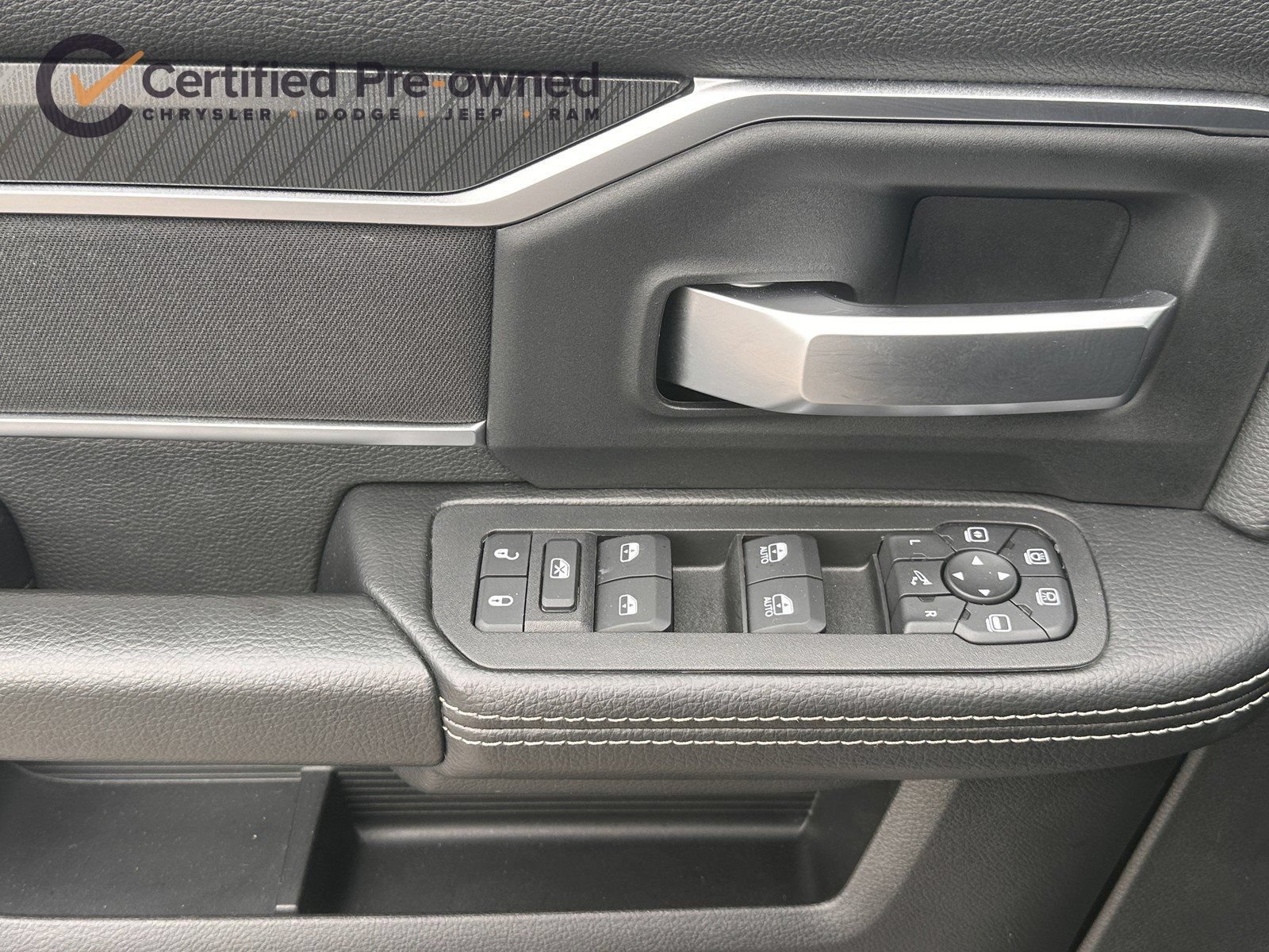 Certified 2025 RAM 2500 Big Horn AWD/4WD image 28