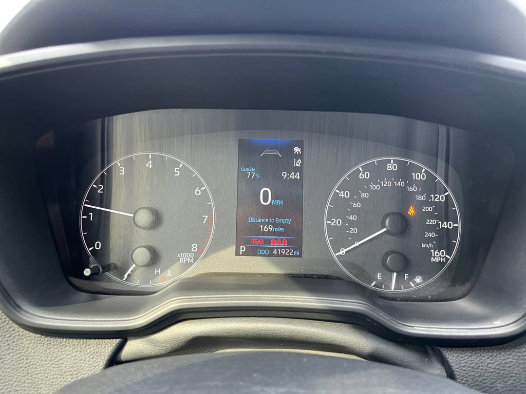 Used 2023 Toyota Corolla LE FWD image 23