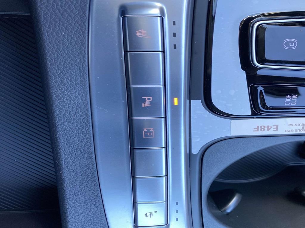 New 2026 Kia Carnival EX image 13