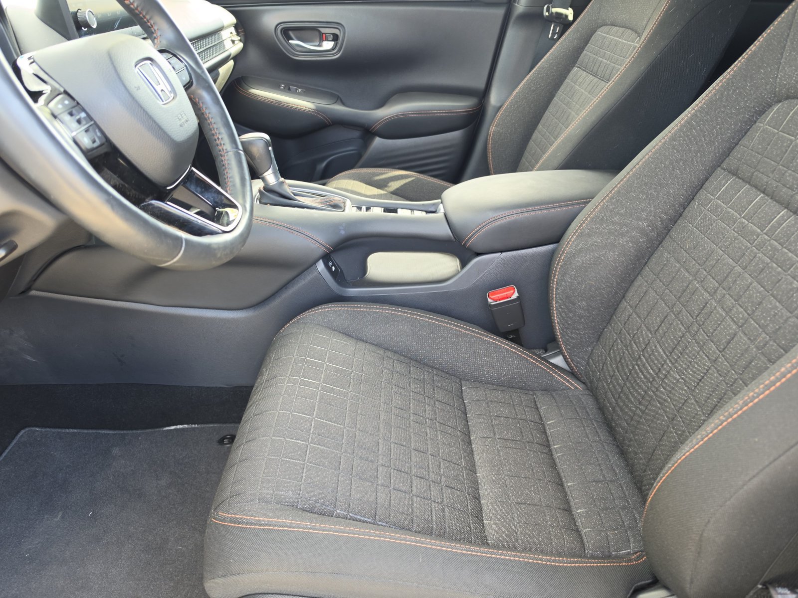 Used 2024 Honda HR-V Sport image 13