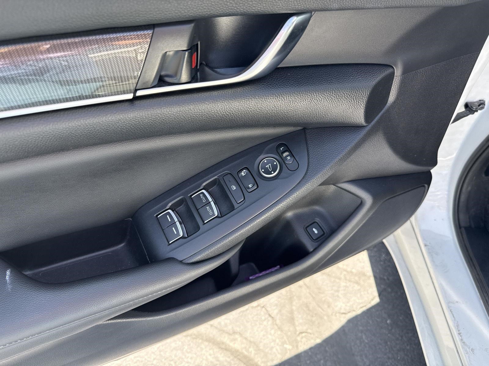 Certified 2022 Honda Accord Sport image 9