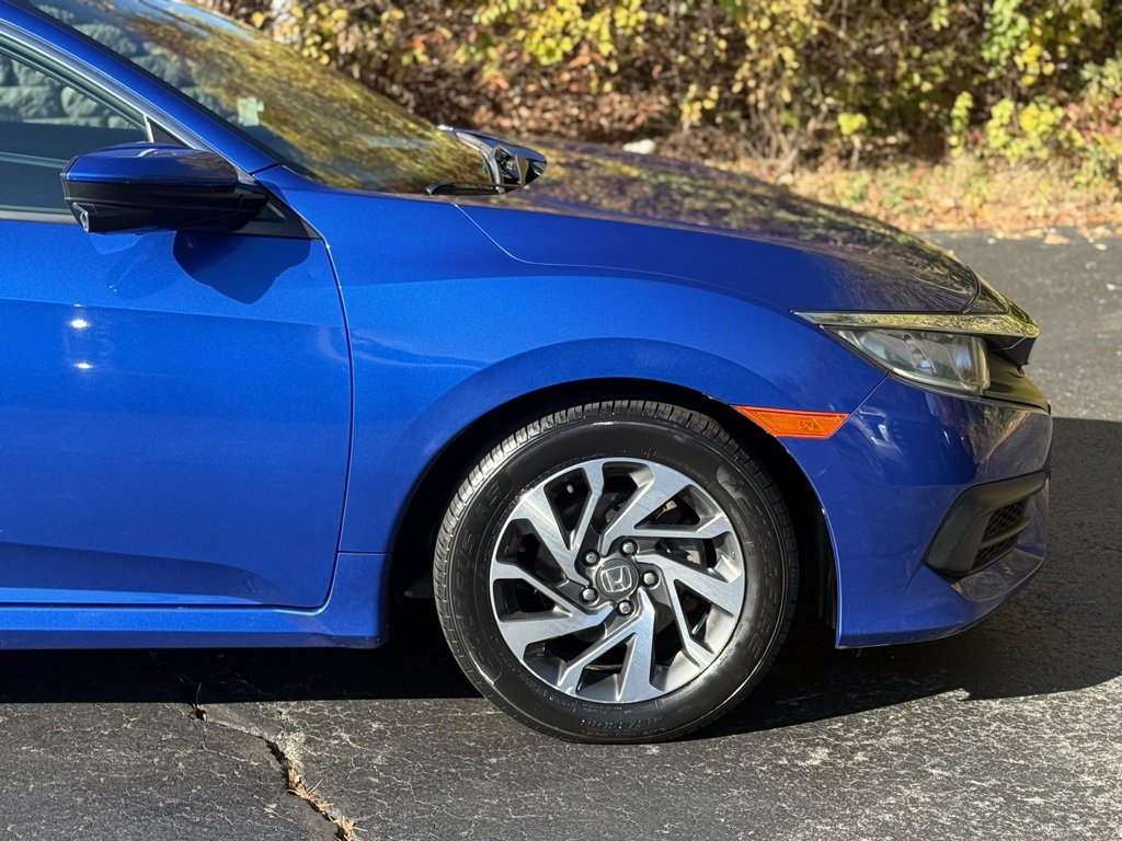 Used 2018 Honda Civic EX image 10