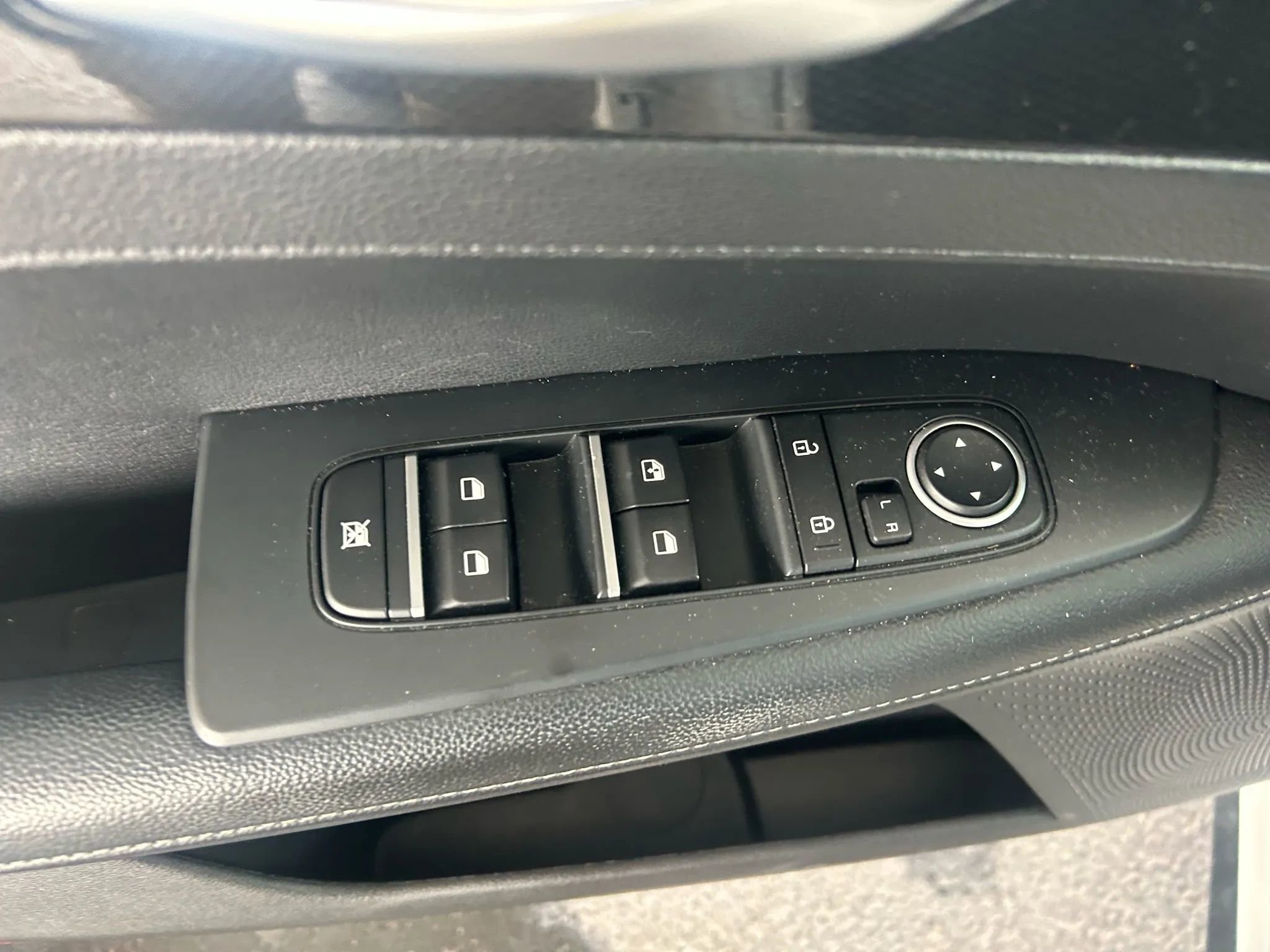 Used 2021 Kia Forte GT-Line w/ GT-Line Premium Package image 12