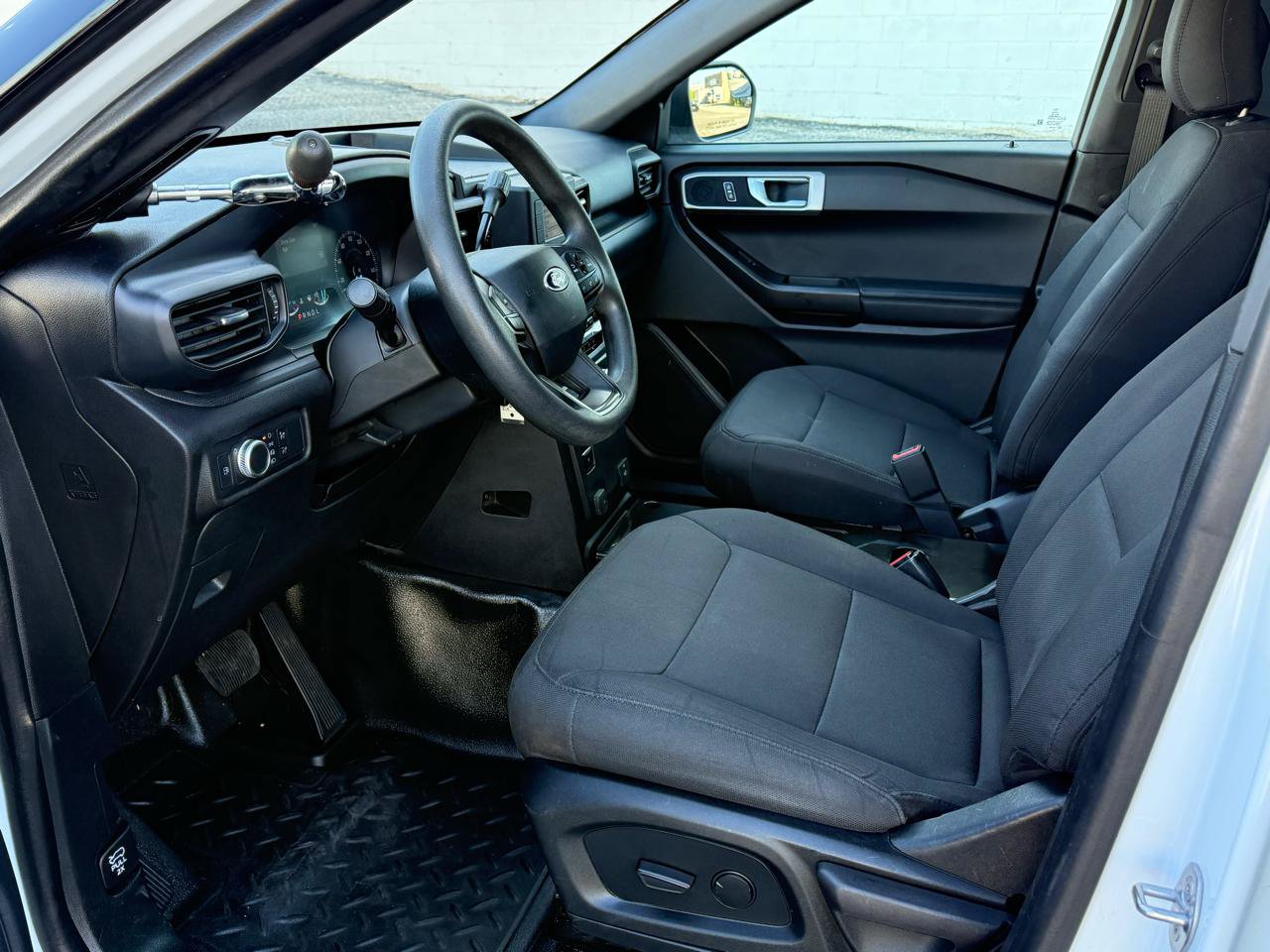 Used 2021 Ford Explorer 4WD Police Interceptor image 26