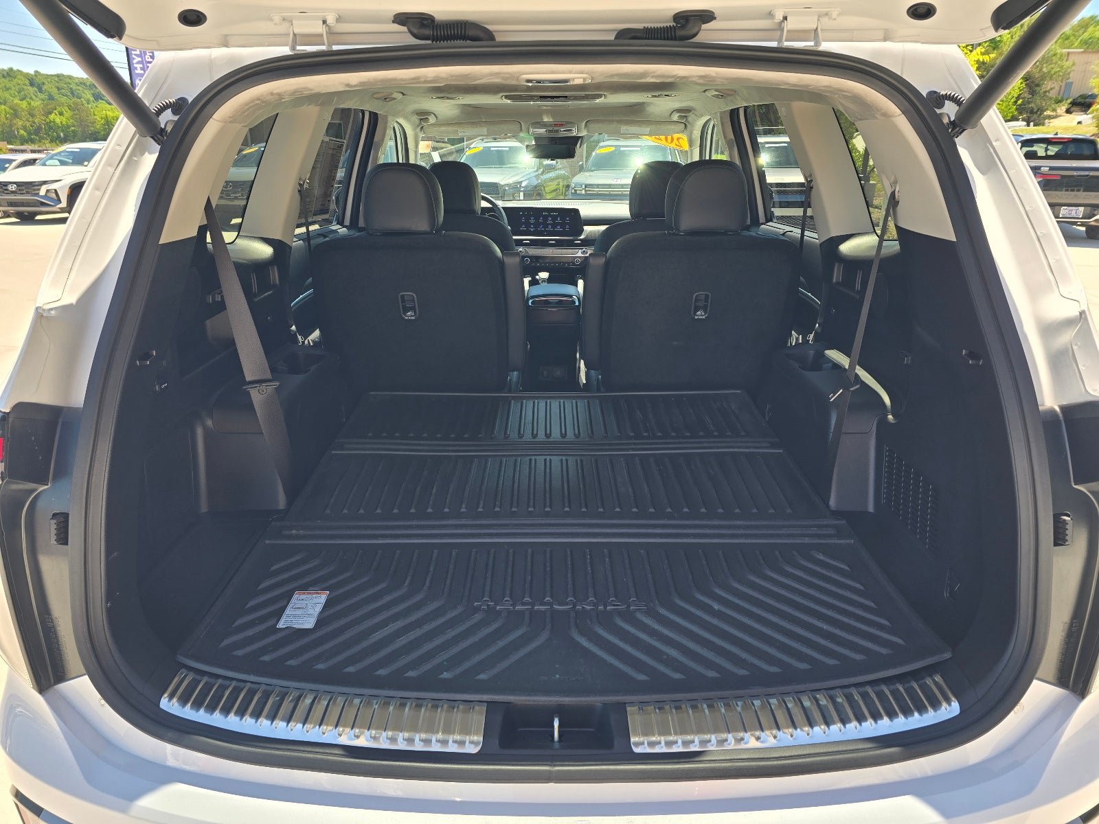 Used 2025 Kia Telluride SX Prestige AWD/4WD image 25