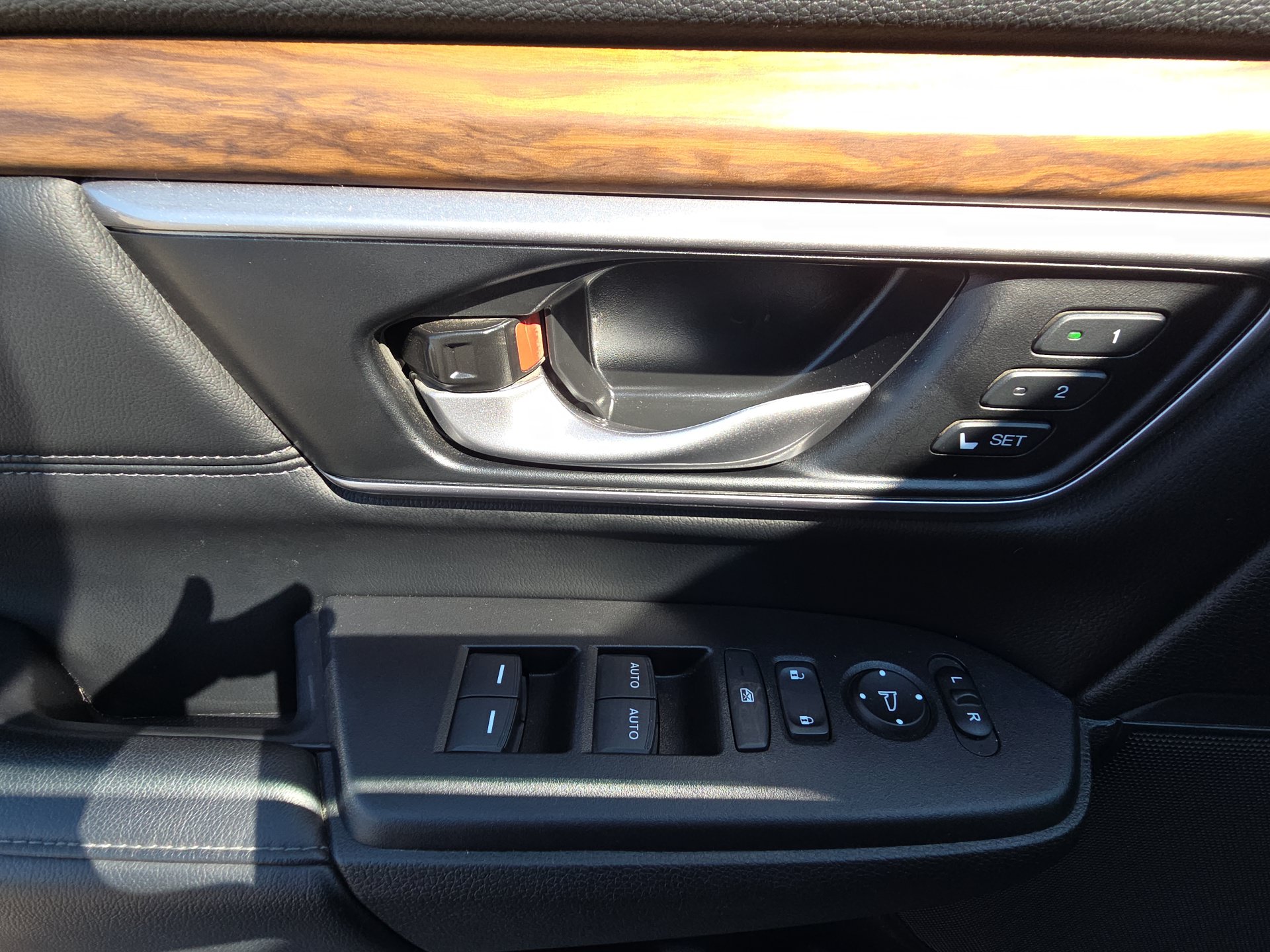 Used 2021 Honda CR-V Touring image 13