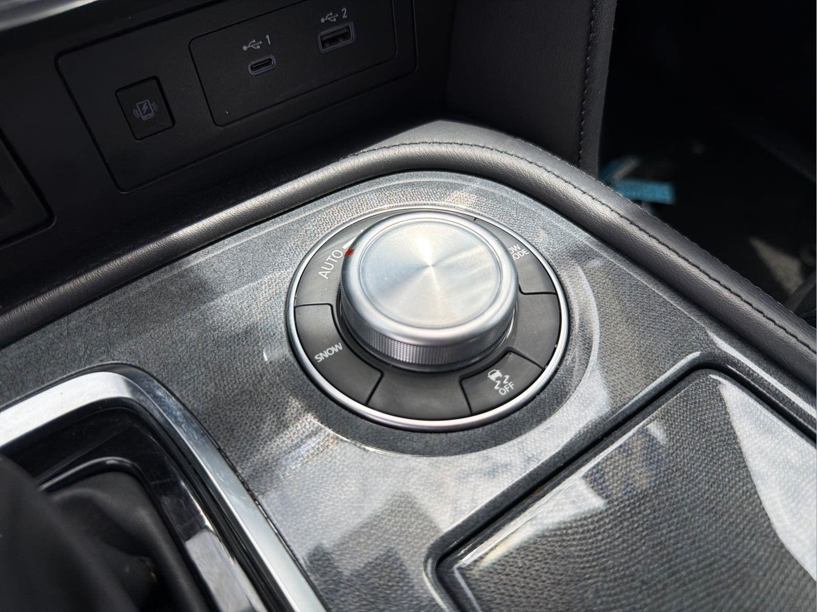 Certified 2024 Nissan Armada SV AWD/4WD image 24