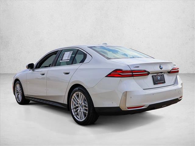 Used 2026 BMW 530i xDrive w/ Premium Package AWD/4WD image 7