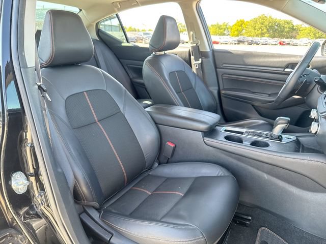 Used 2020 Nissan Altima 2.5 SR w/ Premium Package FWD image 24