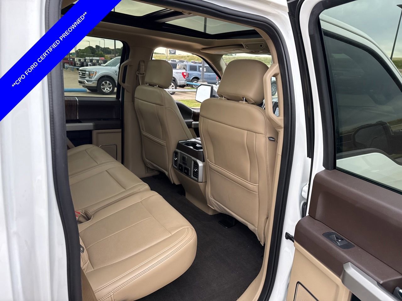 Used 2020 Ford F150 Lariat w/ Equipment Group 502A Luxury AWD/4WD image 13