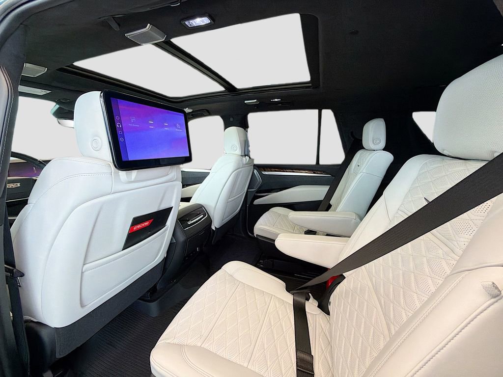 New 2026 Cadillac Escalade Platinum Sport w/ LPO, ONYX Package AWD/4WD image 26