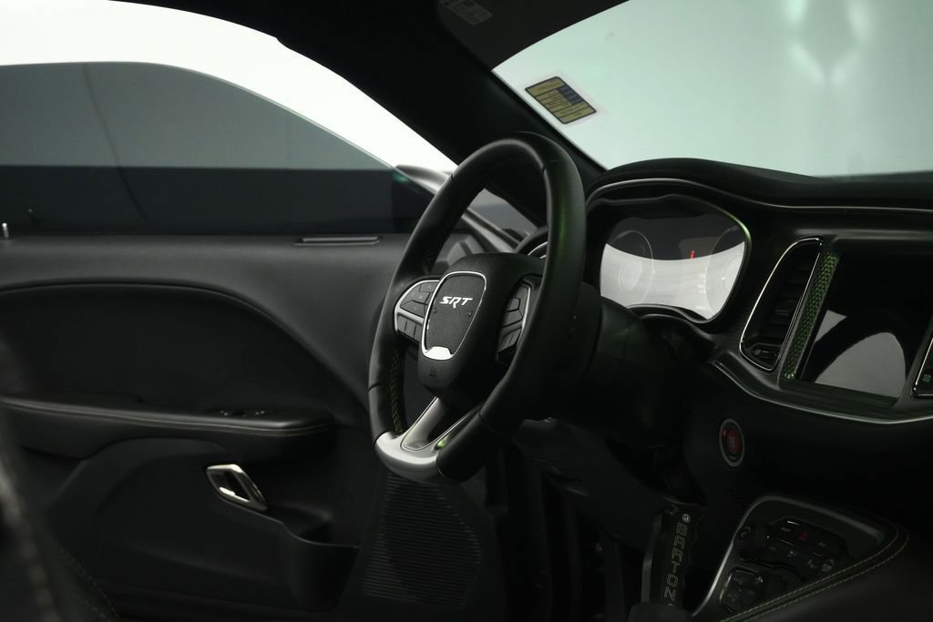 Used 2015 Dodge Challenger SRT Hellcat RWD image 48