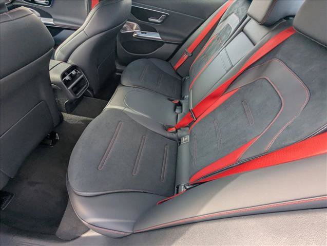 New 2026 Mercedes-Benz E 53 AMG e 4MATIC Sedan image 15