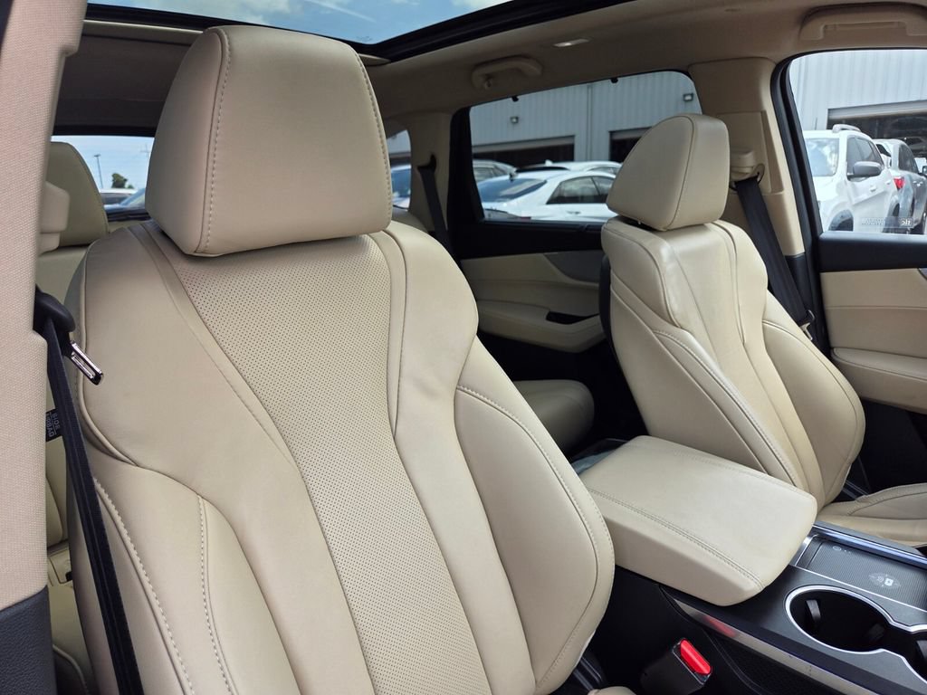 Certified 2023 Acura MDX w/ Technology Package FWD image 32