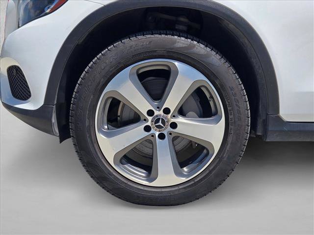 Used 2017 Mercedes-Benz GLC 300 image 24