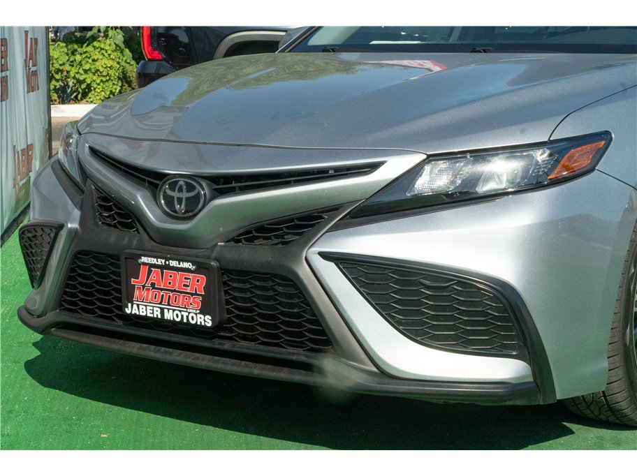 Used 2024 Toyota Camry SE FWD image 25